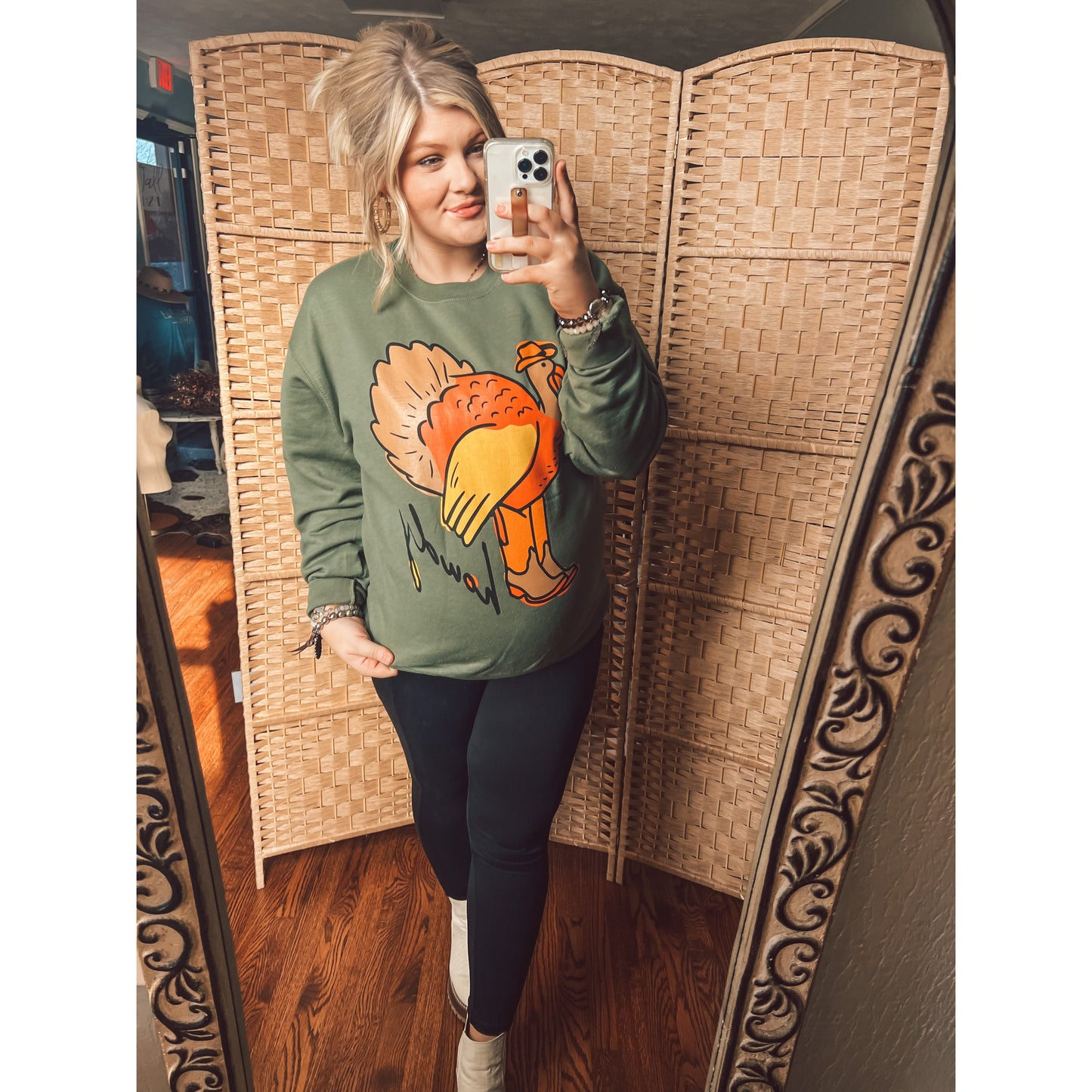 Howdy Turkey Pullover
