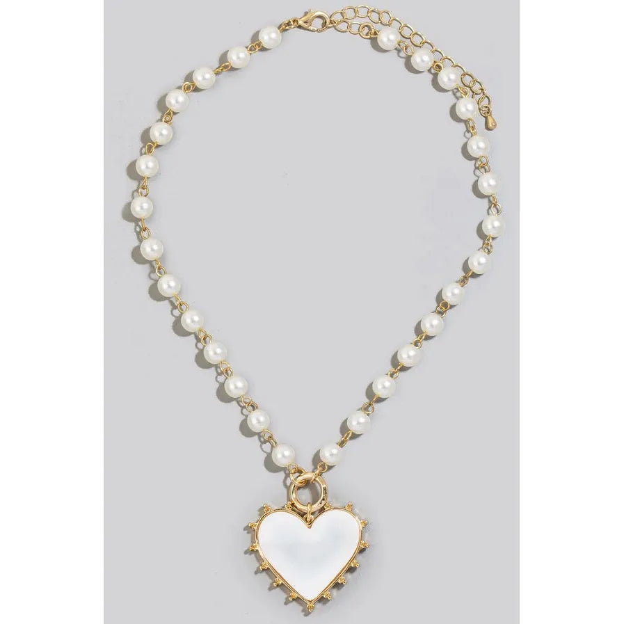 White Heart Pearl Necklace