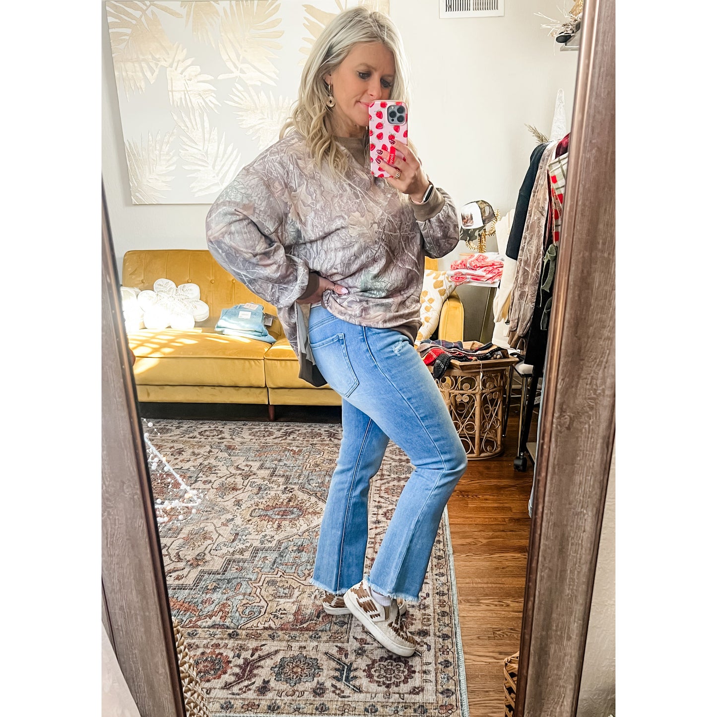 The Casey Cropped Jeans