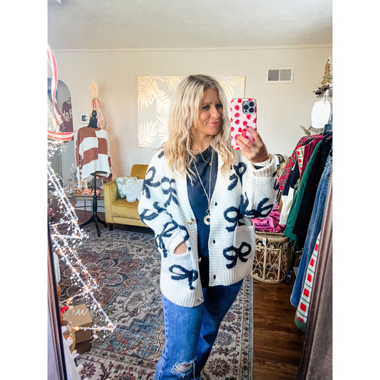 Bow Cardi