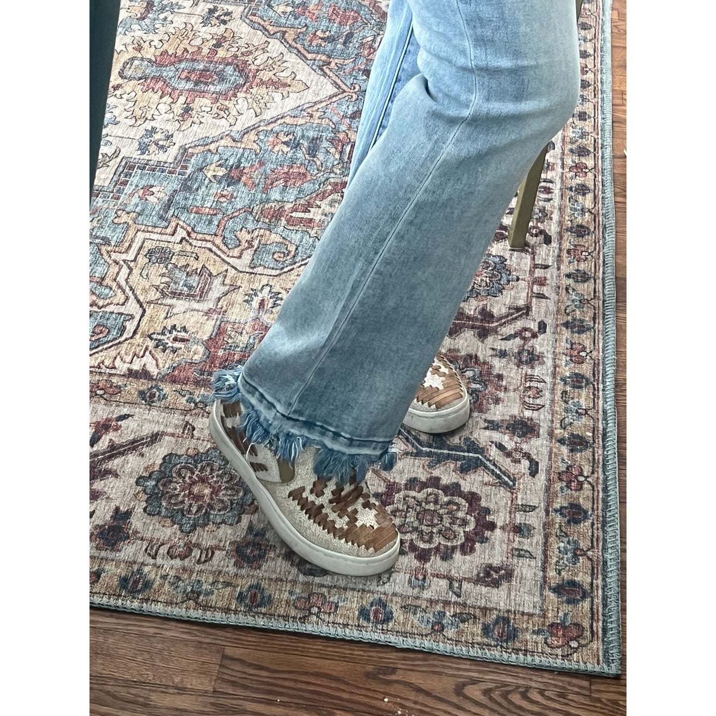 Cropped Straight Jeans