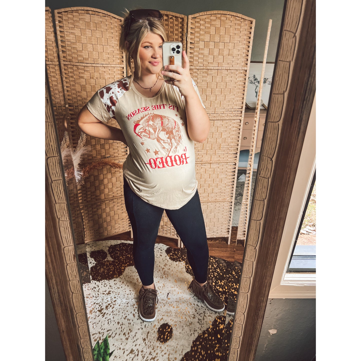 Tis the Season to Rodeo Tee